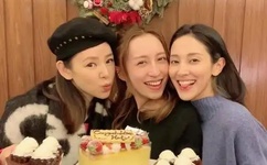 亚洲JIZZJIZZ女人